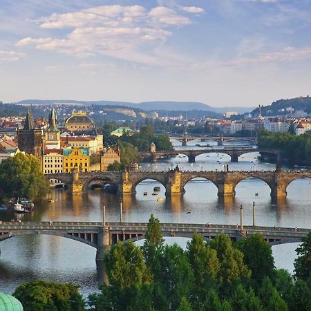 Attic Apartment City Center Praag Buitenkant foto